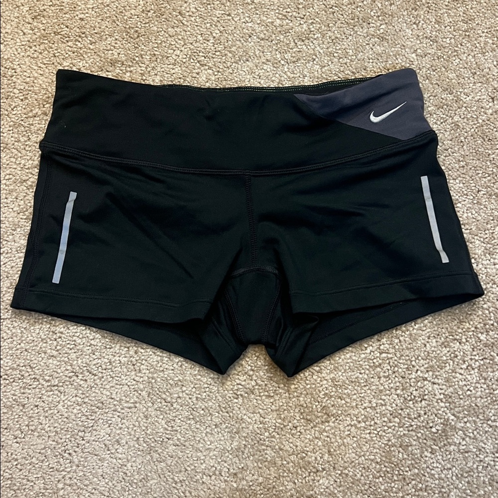 Nike Women's Black and Dark Gray Athletic Running Shorts Size XS - Picture 3 of 6